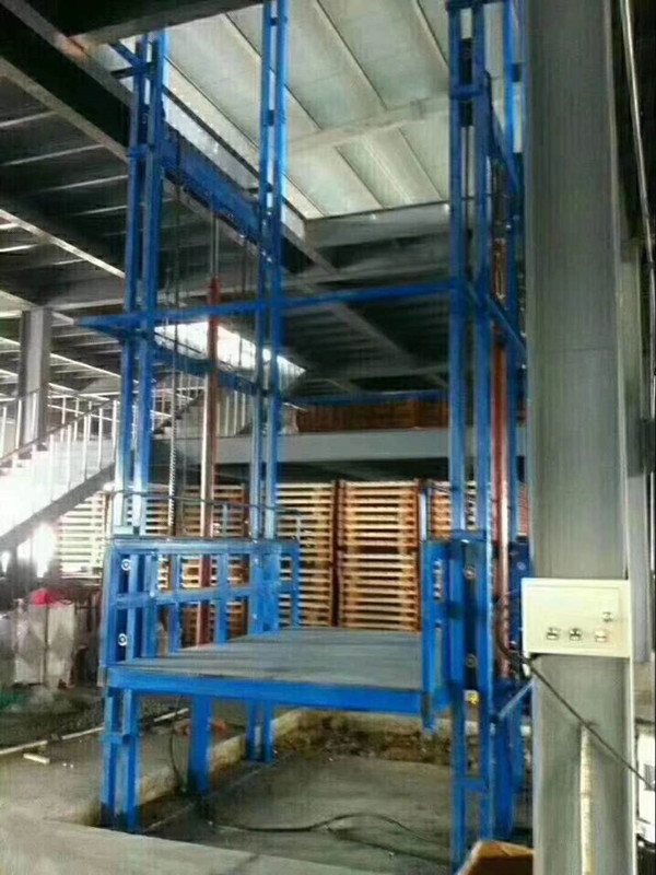 起重機械 室内升降貨梯